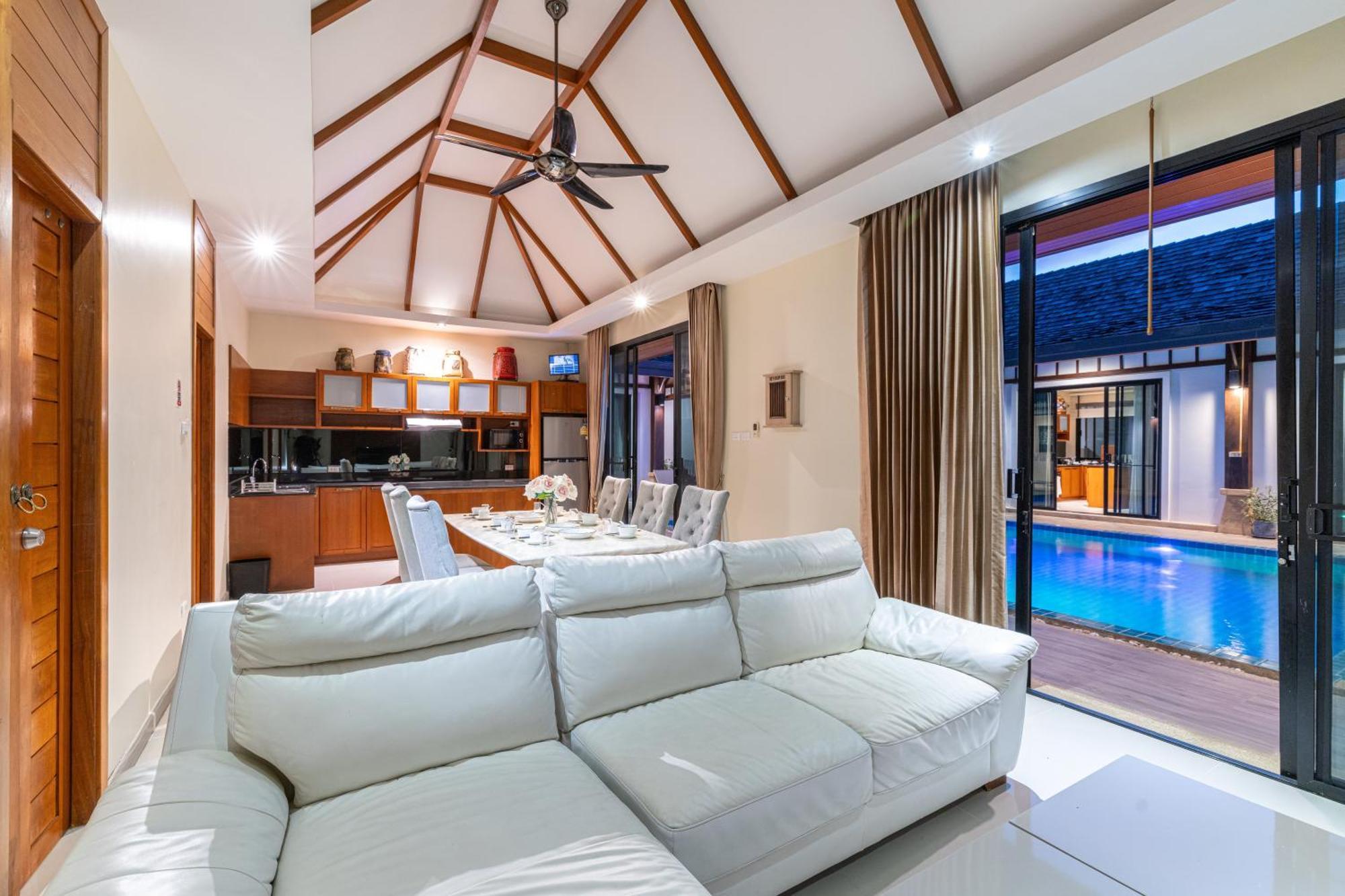 Phuket Meet Holiday Hotel 普吉岛相遇花园度假酒店 Rawai Экстерьер фото